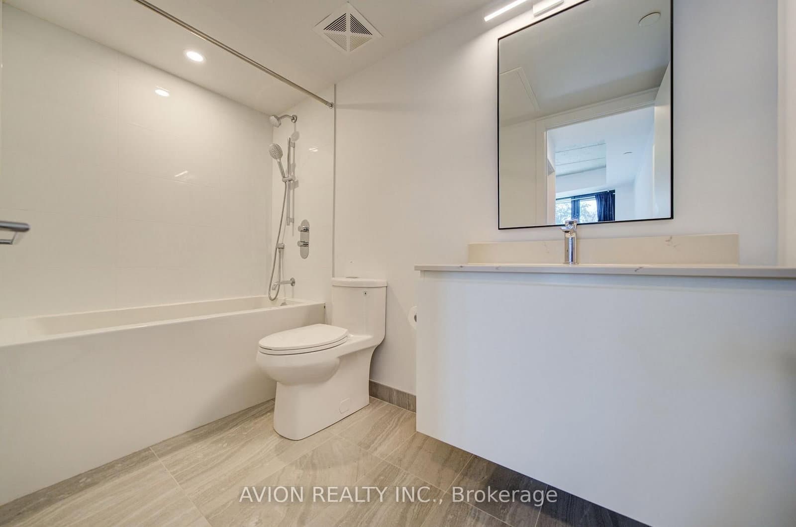 1720 bayview Avenue, Unit 321 thumbnail 19