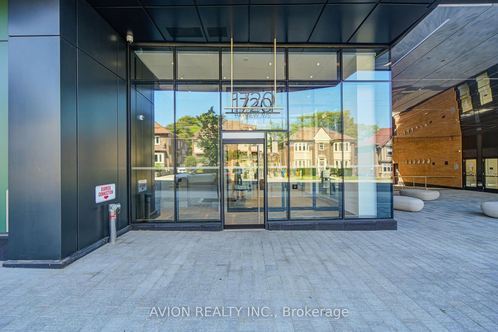 1720 bayview Avenue, Unit 321 thumbnail 2