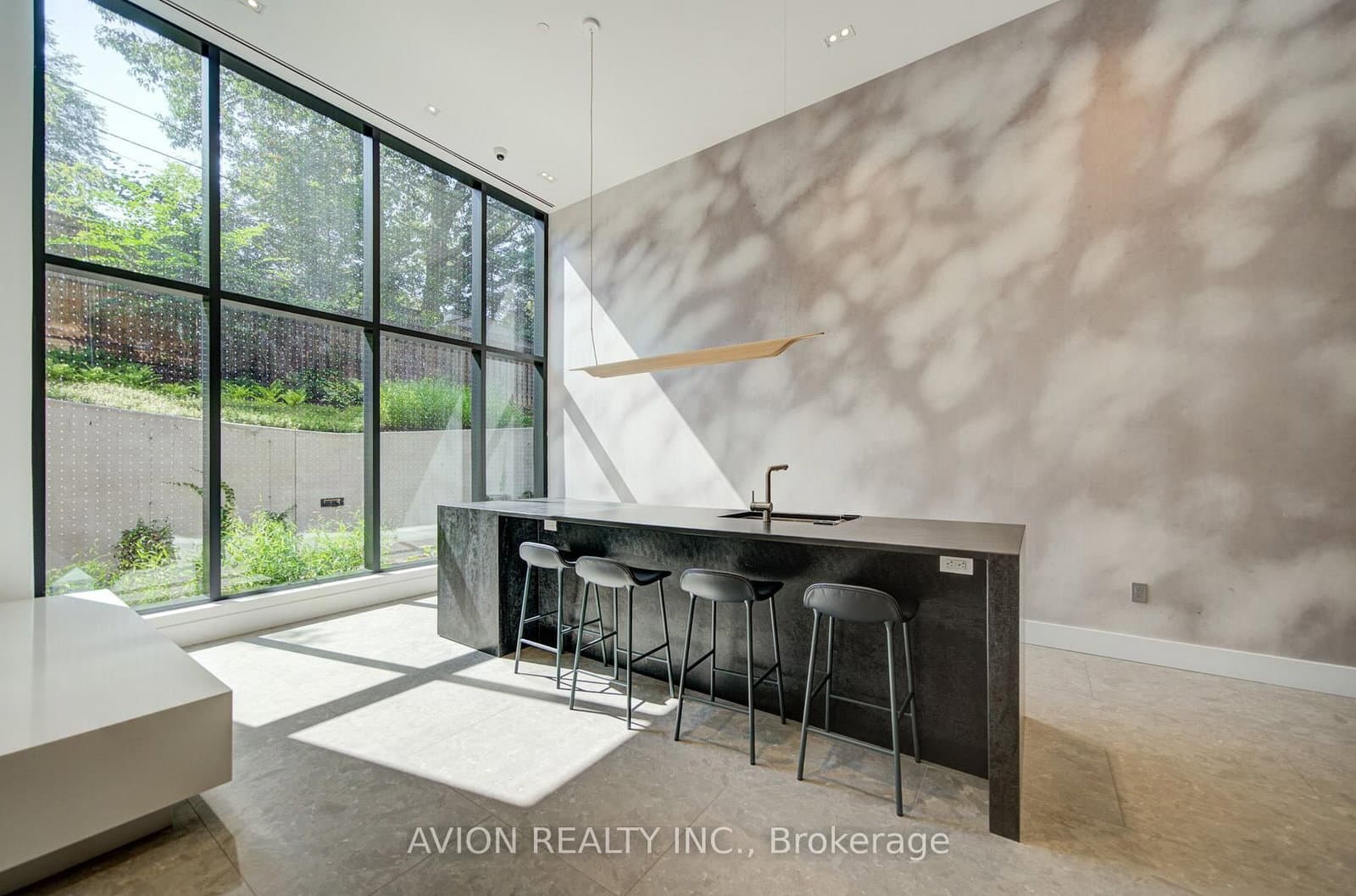 1720 bayview Avenue, Unit 321 thumbnail 32