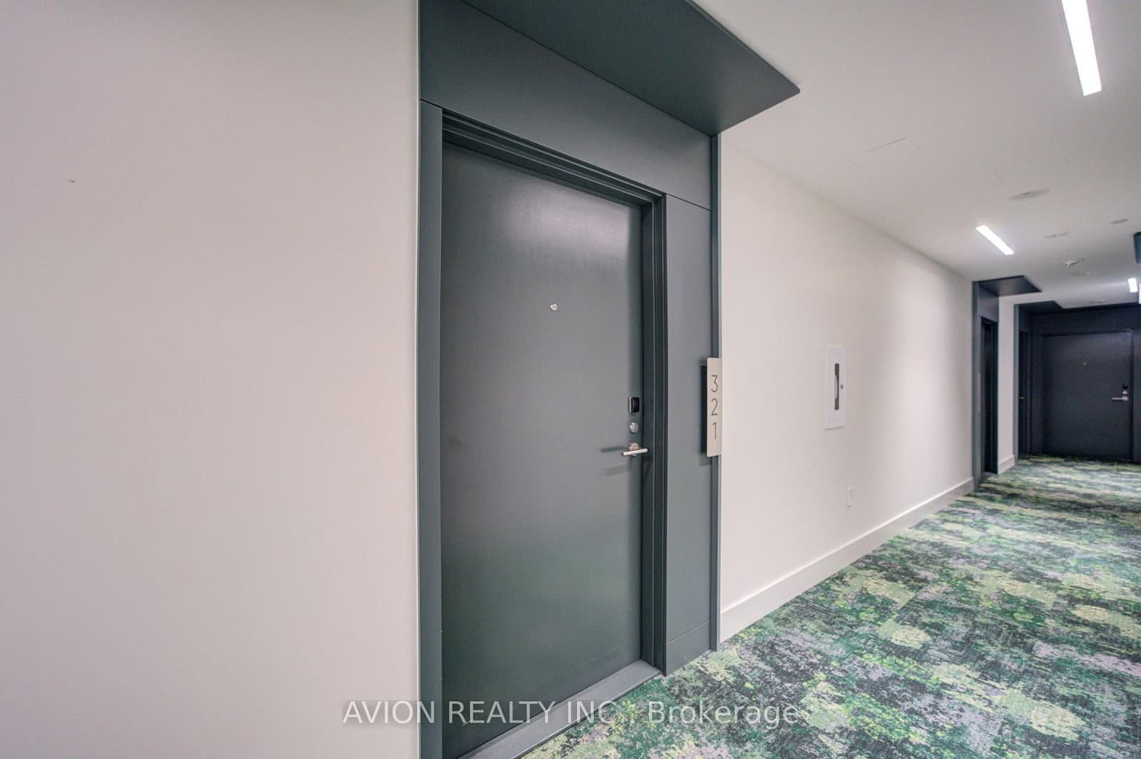1720 bayview Avenue, Unit 321 thumbnail 4