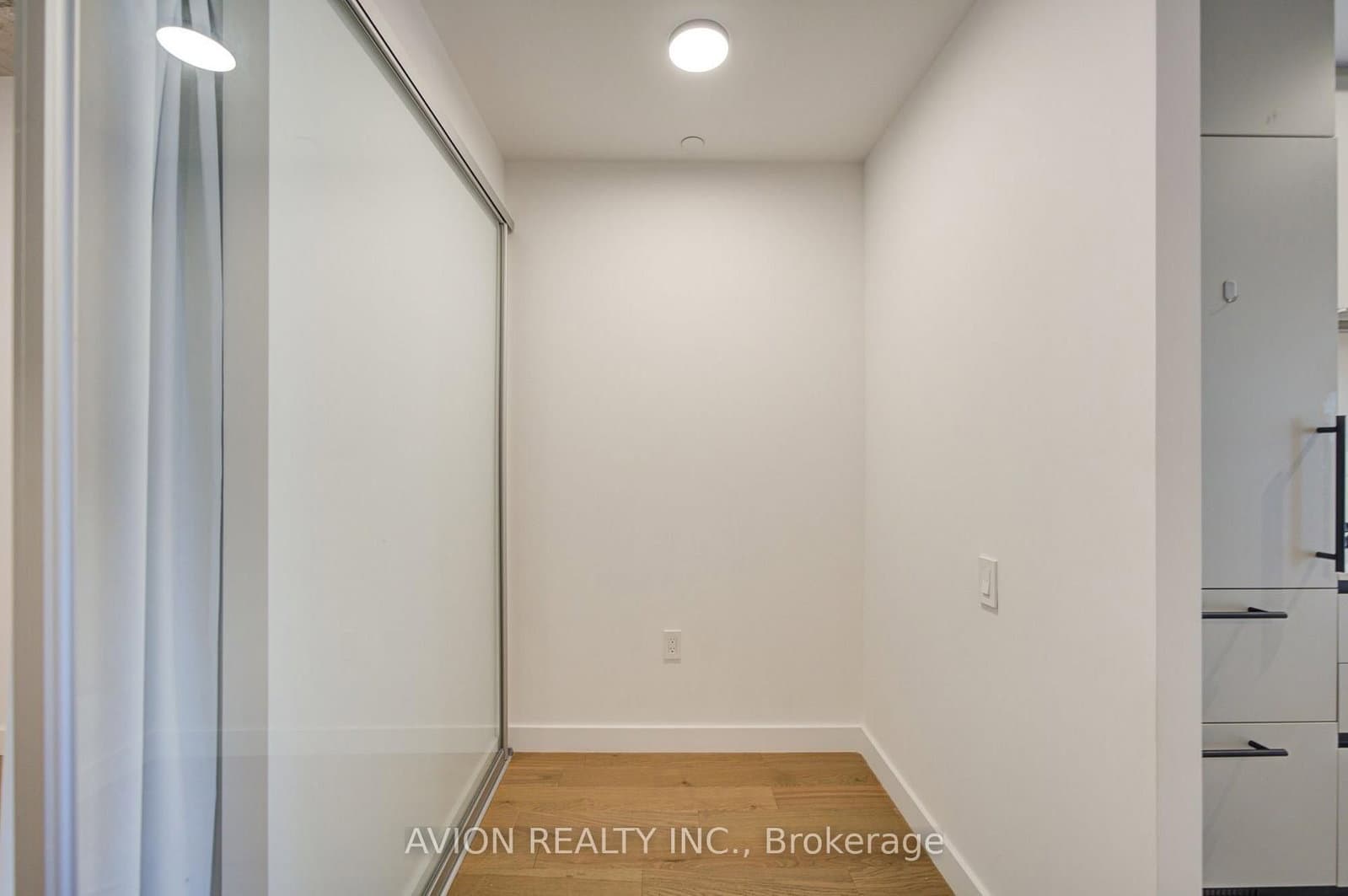 1720 bayview Avenue, Unit 321 thumbnail 9