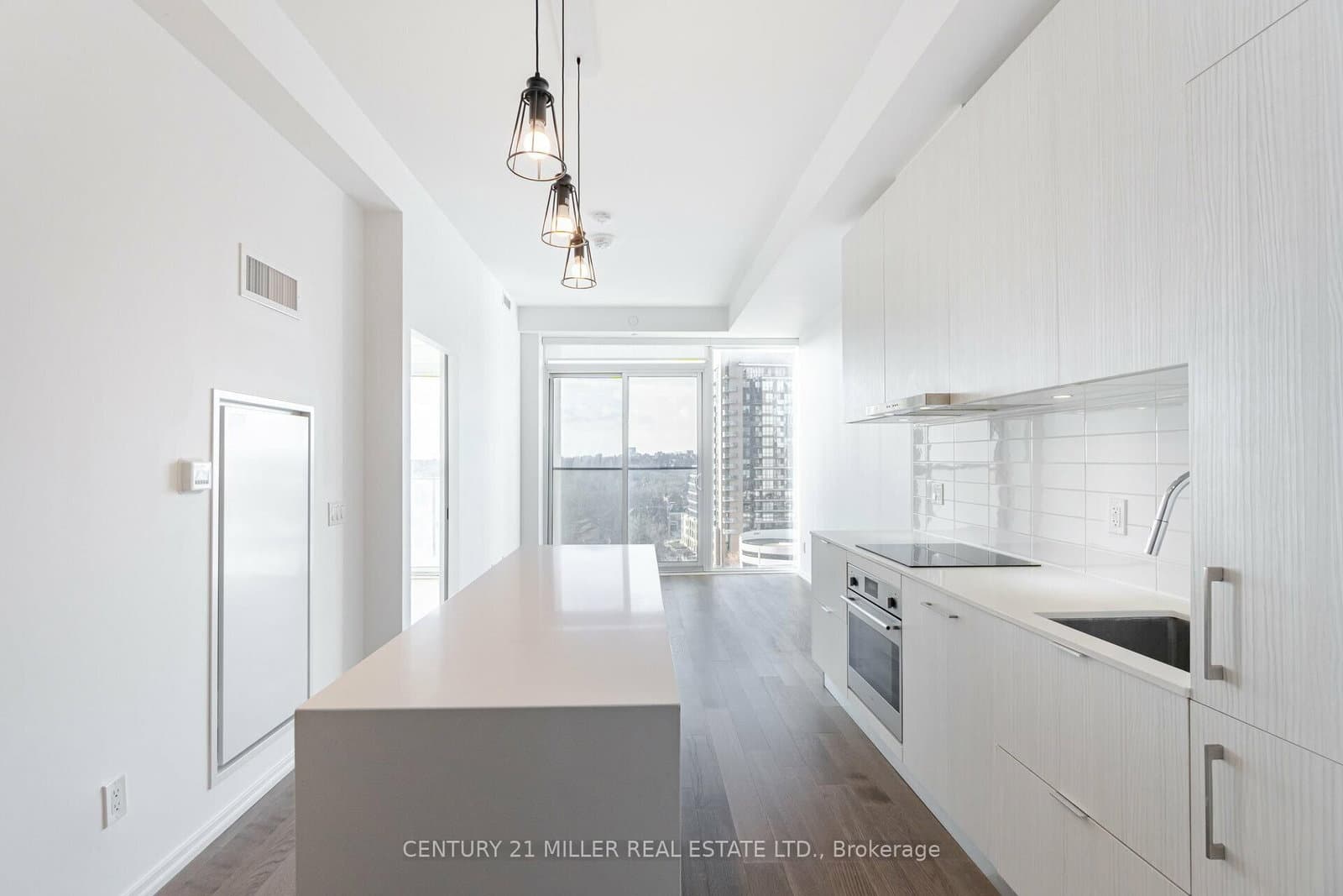 8 Hillsdale Avenue, Unit 1120 thumbnail 11