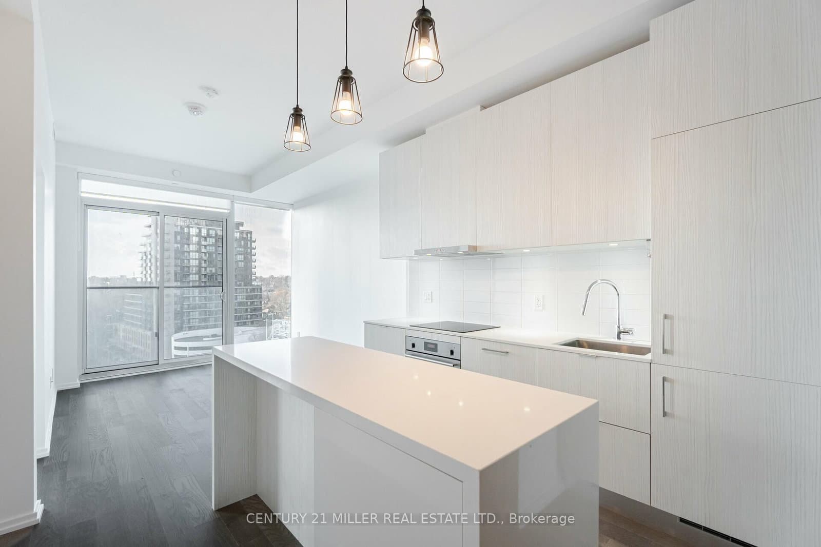 8 Hillsdale Avenue, Unit 1120 thumbnail 13