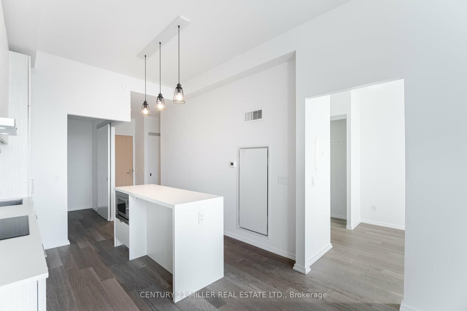 8 Hillsdale Avenue, Unit 1120 thumbnail 17