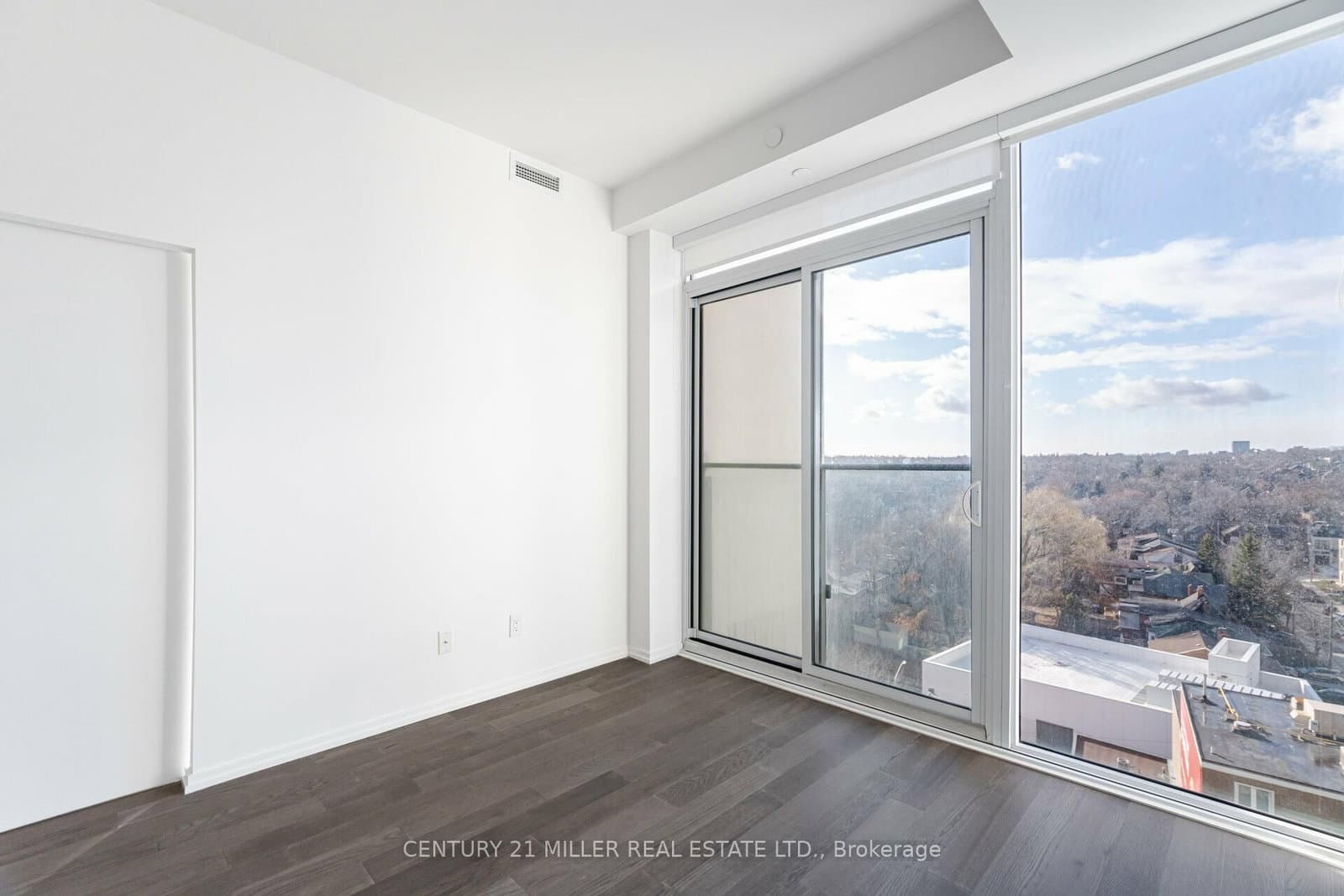 8 Hillsdale Avenue, Unit 1120 thumbnail 20