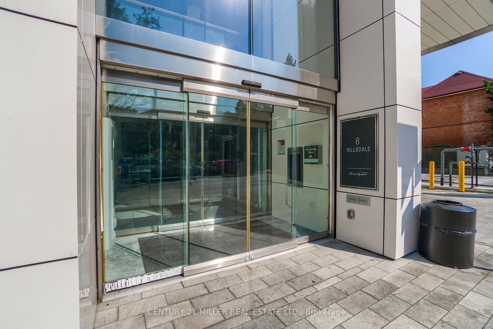 8 Hillsdale Avenue, Unit 1120 thumbnail 5