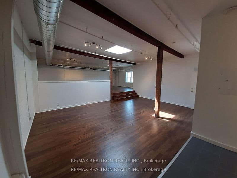 135 Tecumseth Street, Unit 14A thumbnail 2