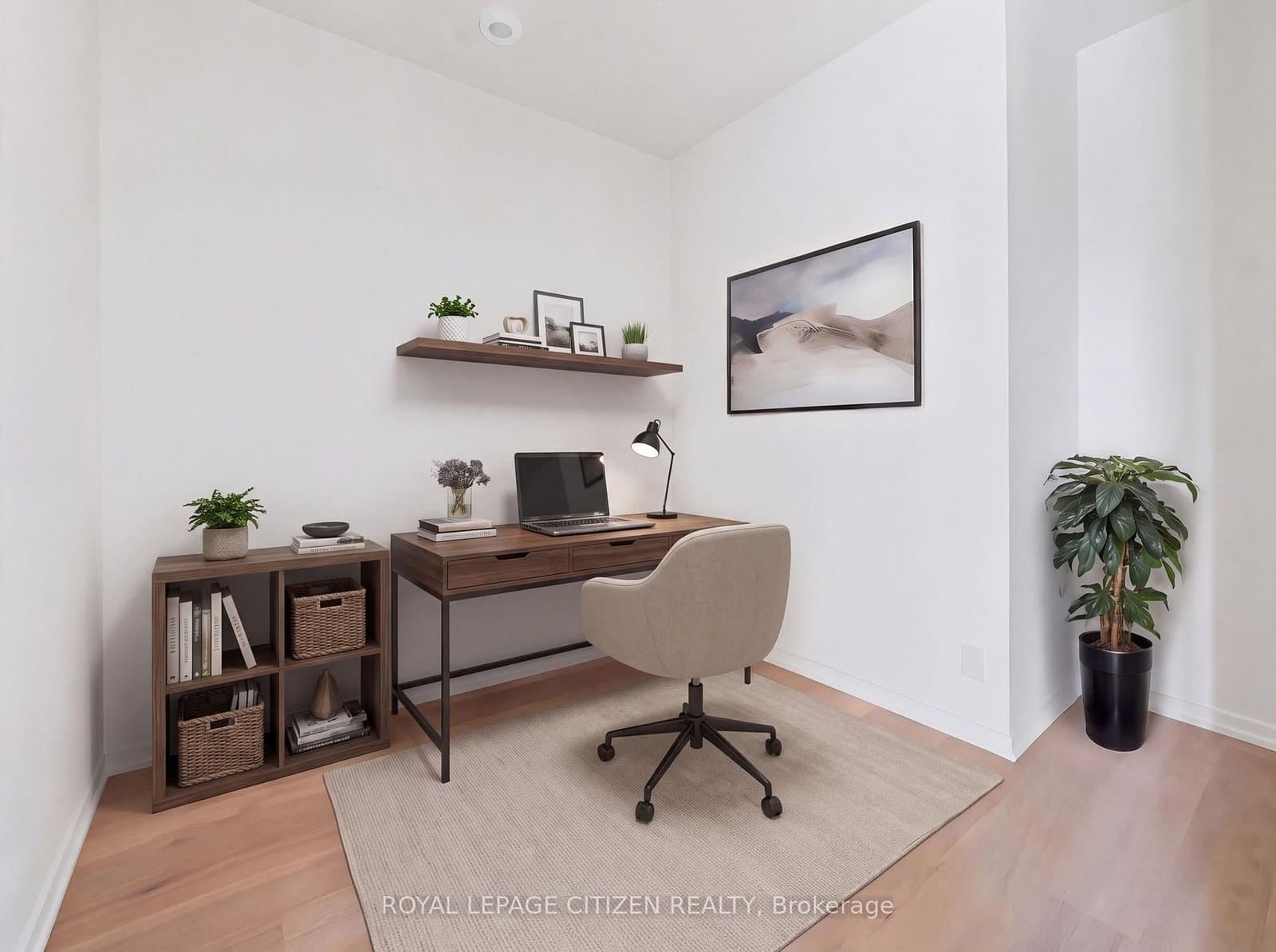 109 Erskine Avenue, Unit 906 thumbnail 13