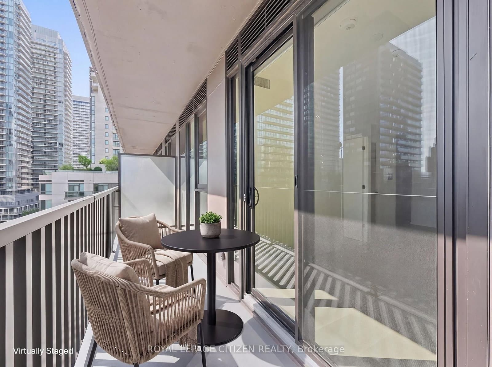 109 Erskine Avenue, Unit 906 thumbnail 16