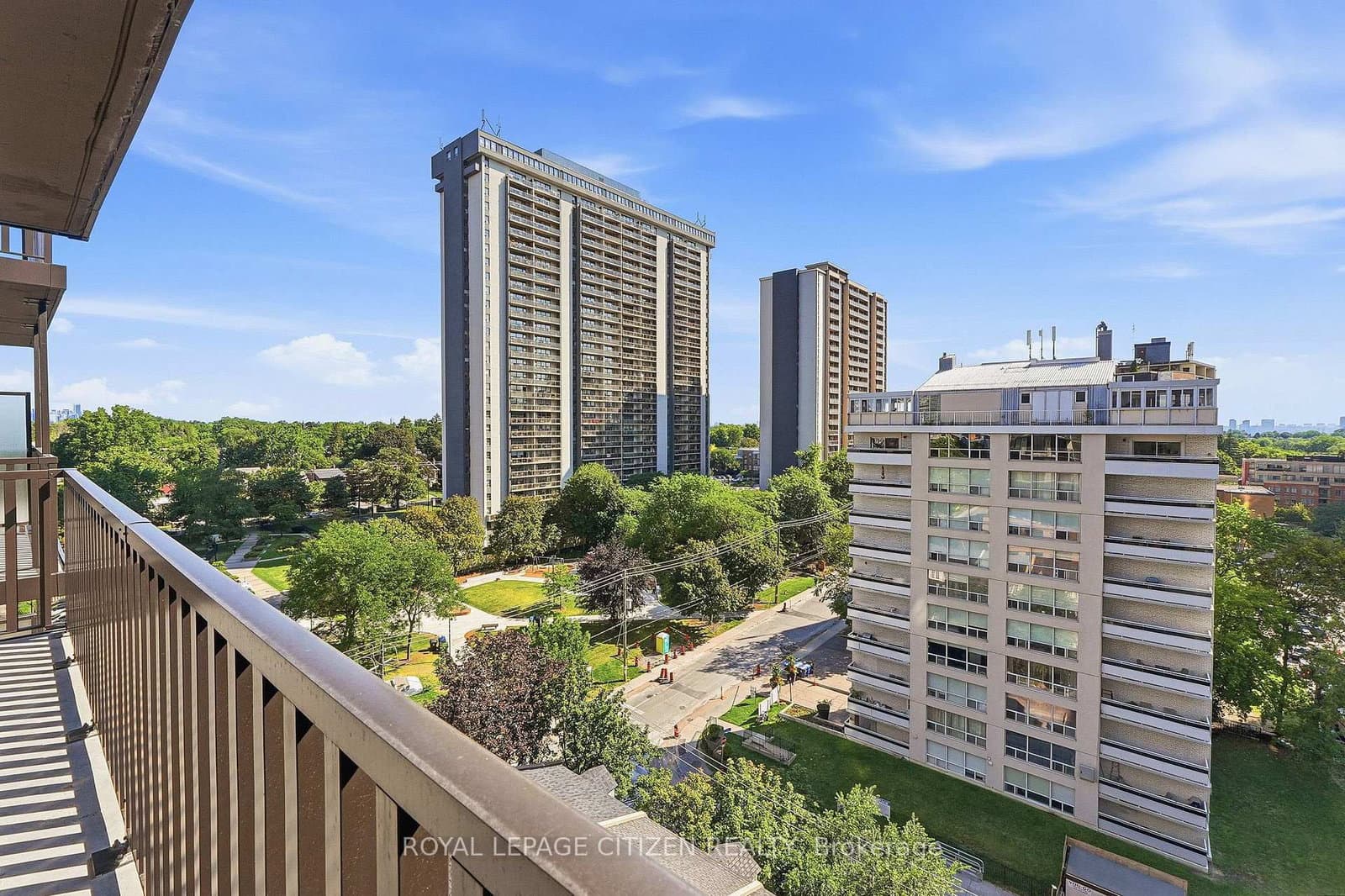 109 Erskine Avenue, Unit 906 thumbnail 20