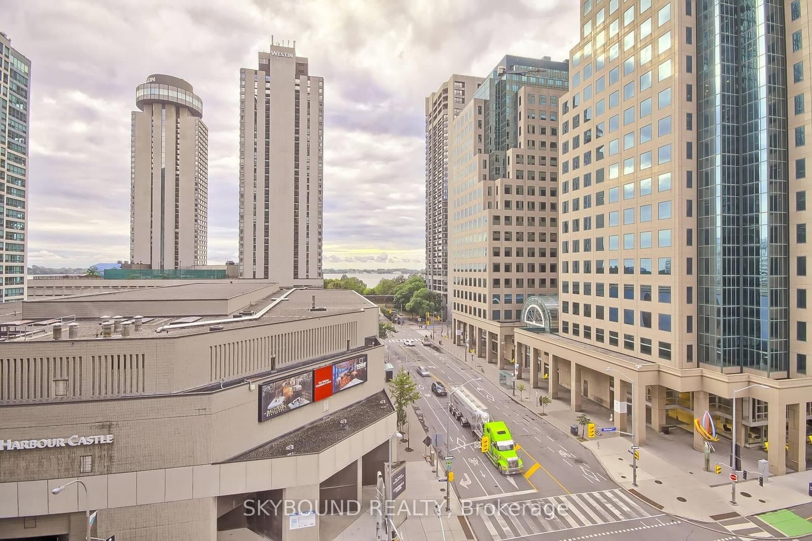 33 Bay Street, Unit 712 thumbnail 34