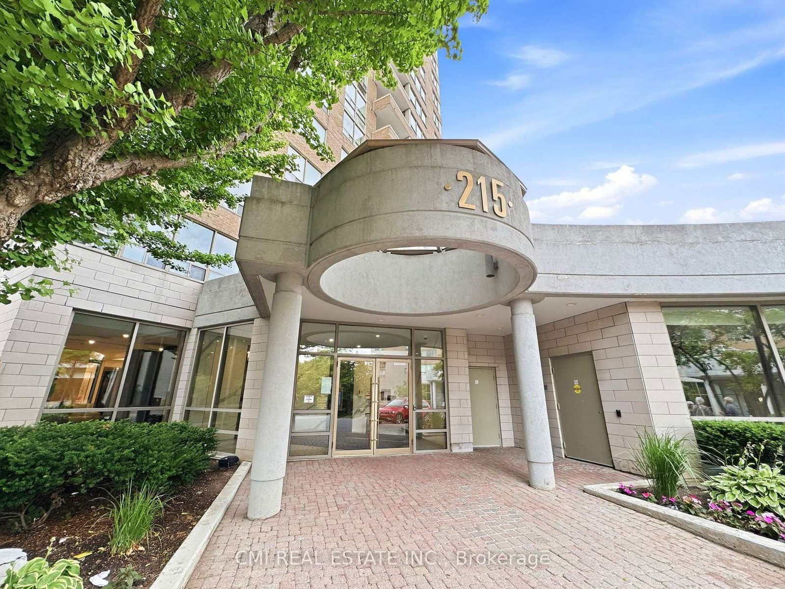 215 Wynford Drive, Unit 2307 thumbnail 3
