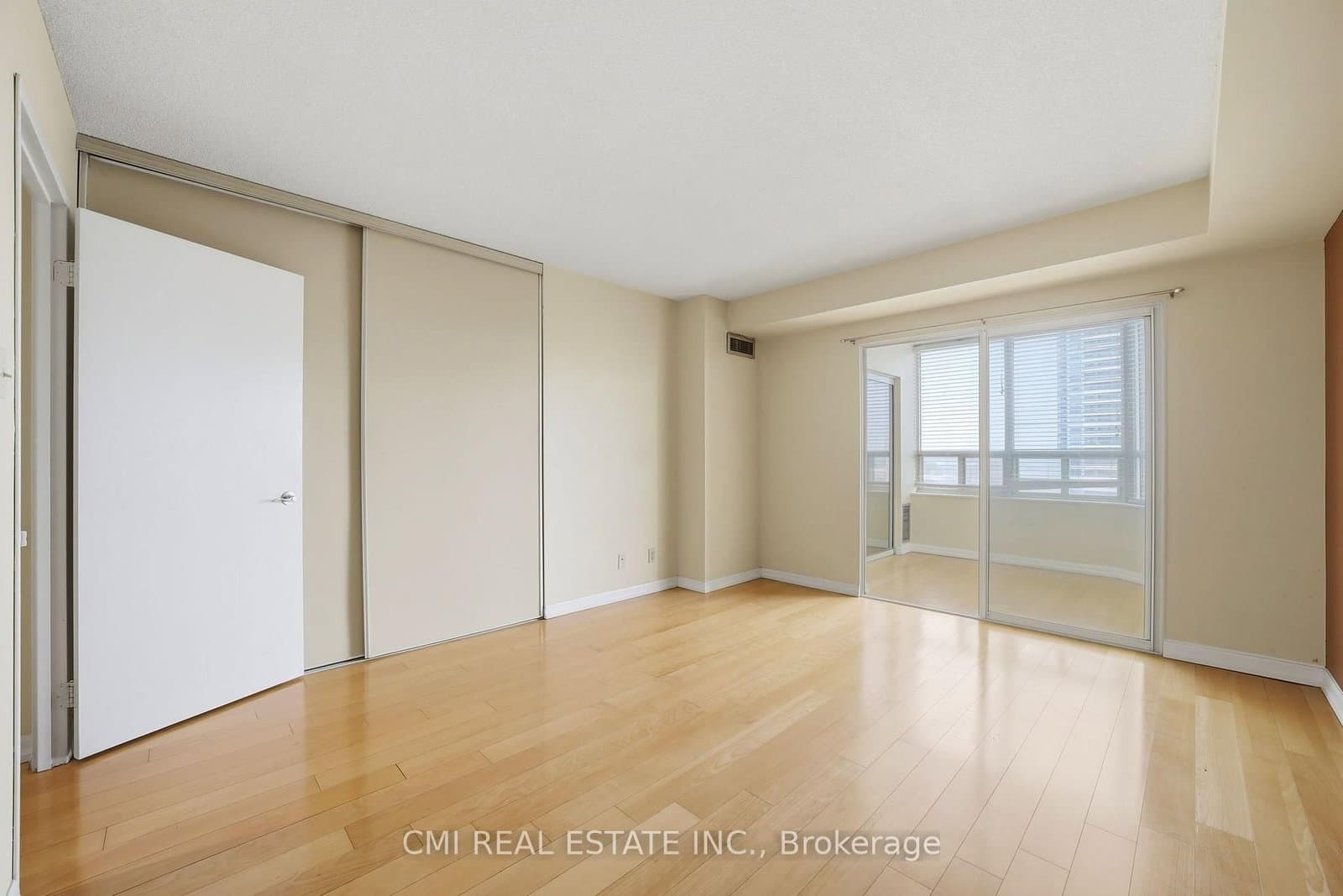 215 Wynford Drive, Unit 2307 thumbnail 30