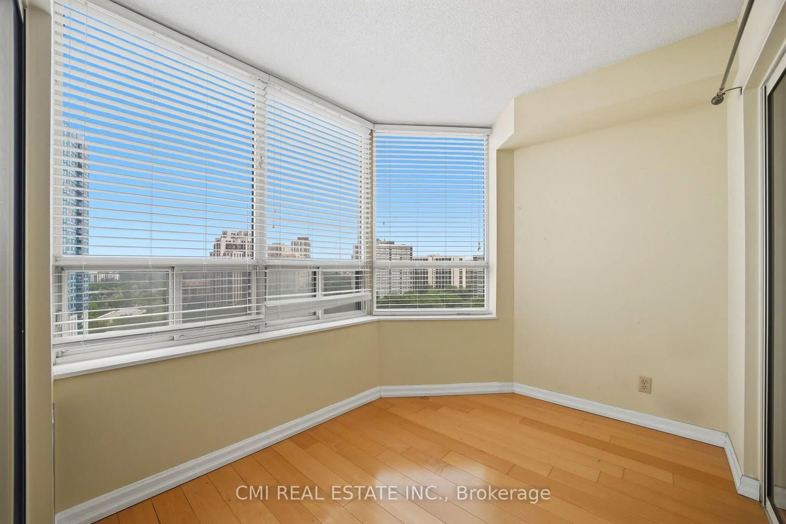 215 Wynford Drive, Unit 2307 thumbnail 34