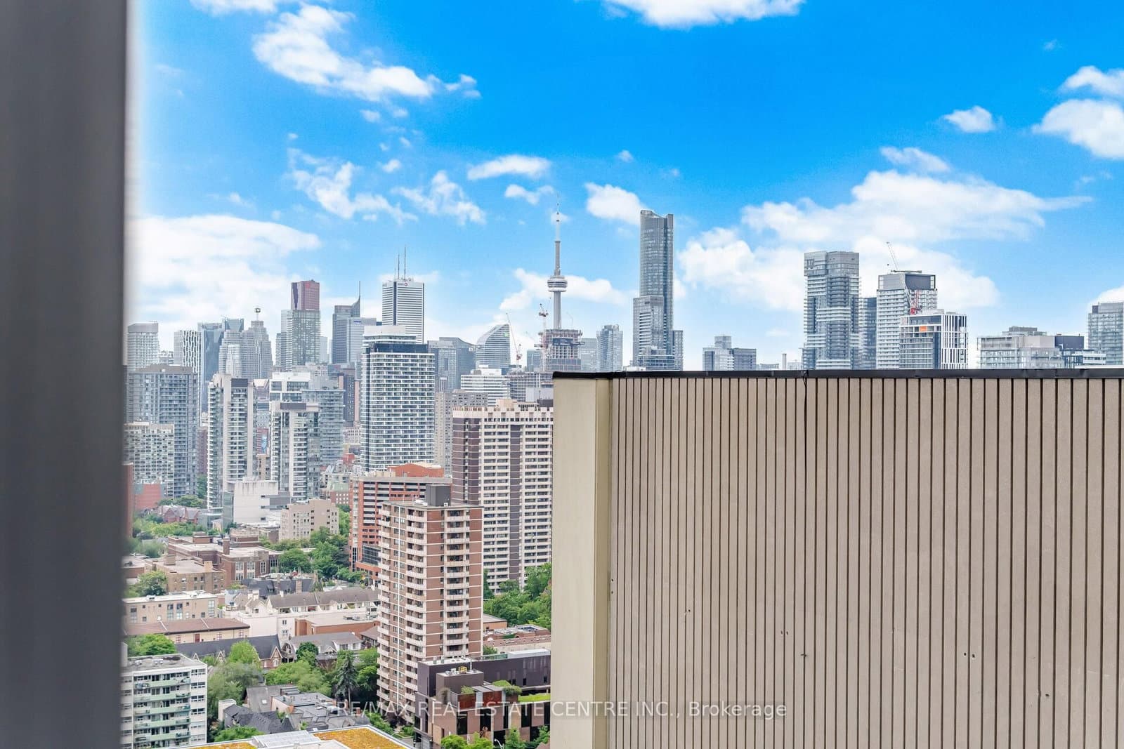 395 Bloor Street E, Unit 2503 thumbnail 17