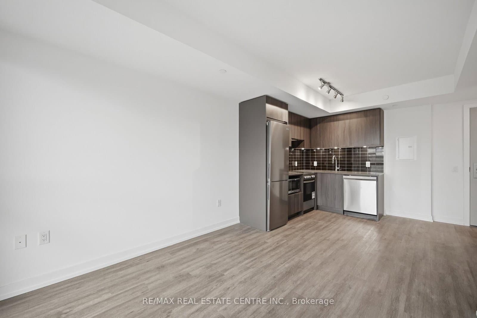 395 Bloor Street E, Unit 2503 thumbnail 41