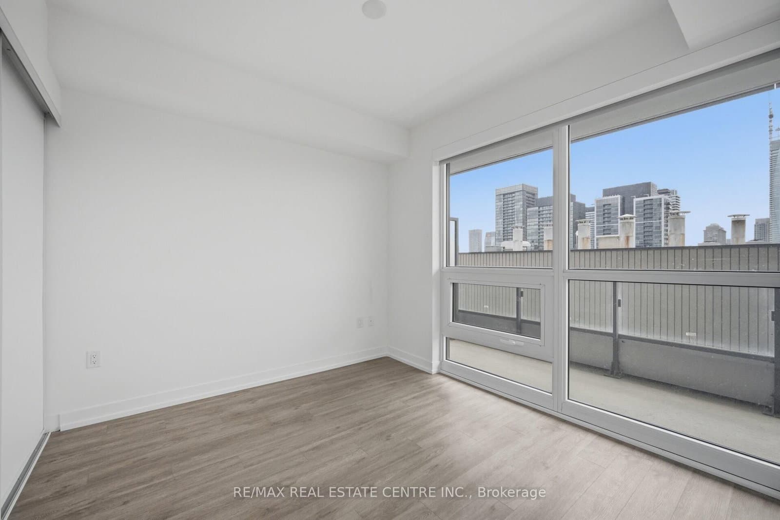 395 Bloor Street E, Unit 2503 thumbnail 42