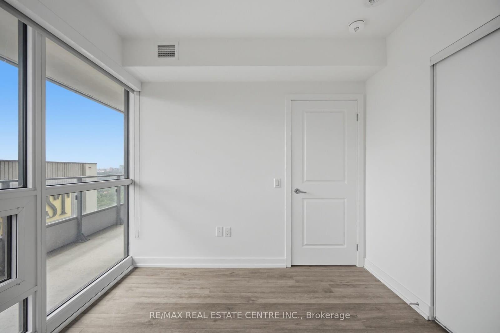 395 Bloor Street E, Unit 2503 thumbnail 44