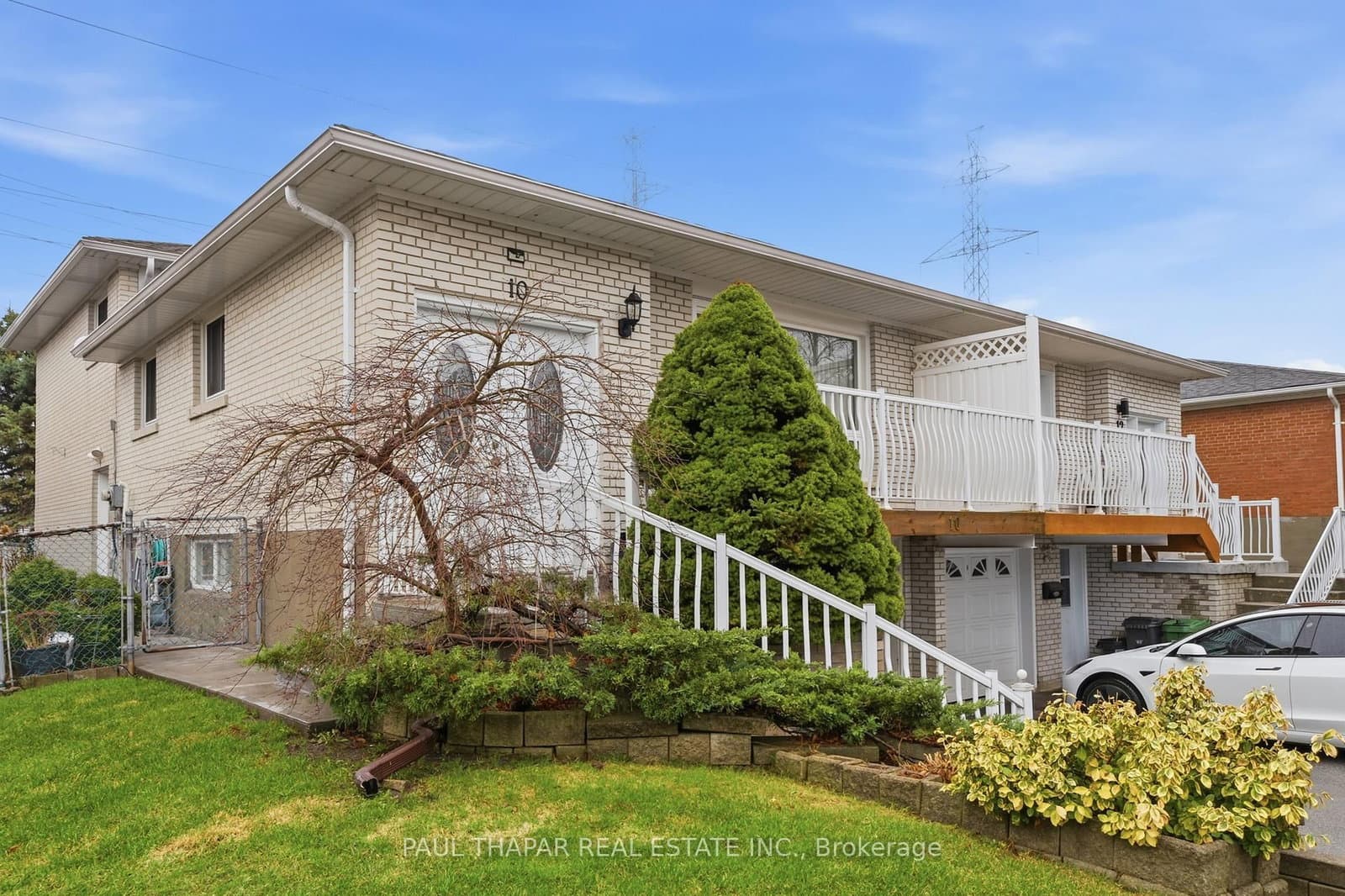 10 Castlebury Crescent - Image 1