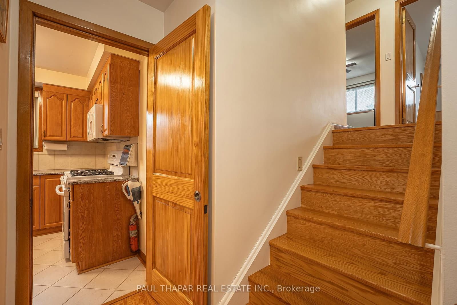 10 Castlebury Crescent thumbnail 14