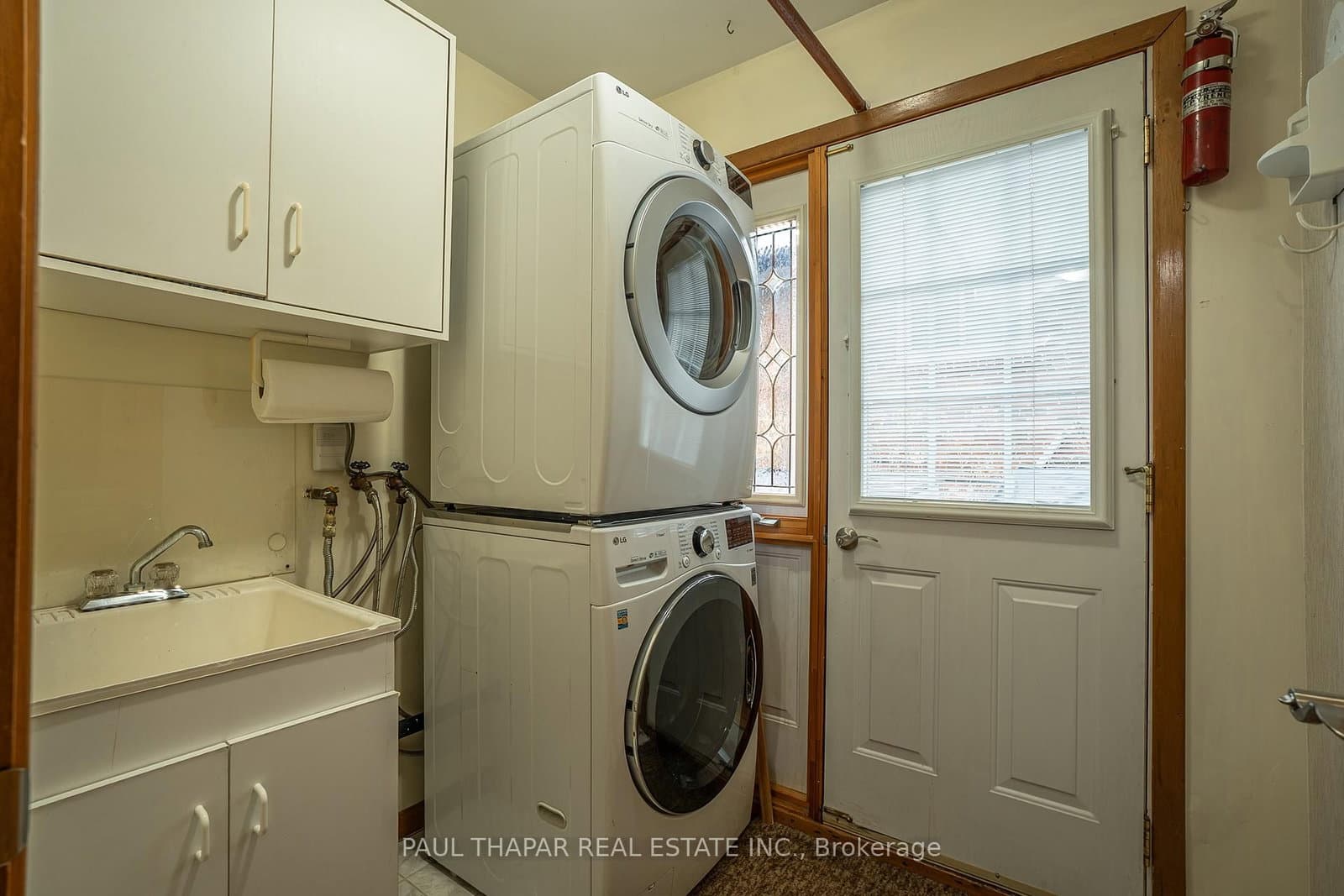 10 Castlebury Crescent thumbnail 29