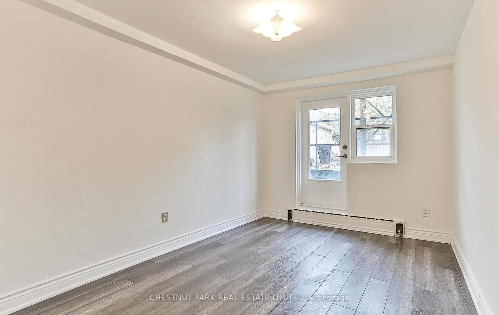 76 Walmsley Boulevard, Unit 1 thumbnail 19