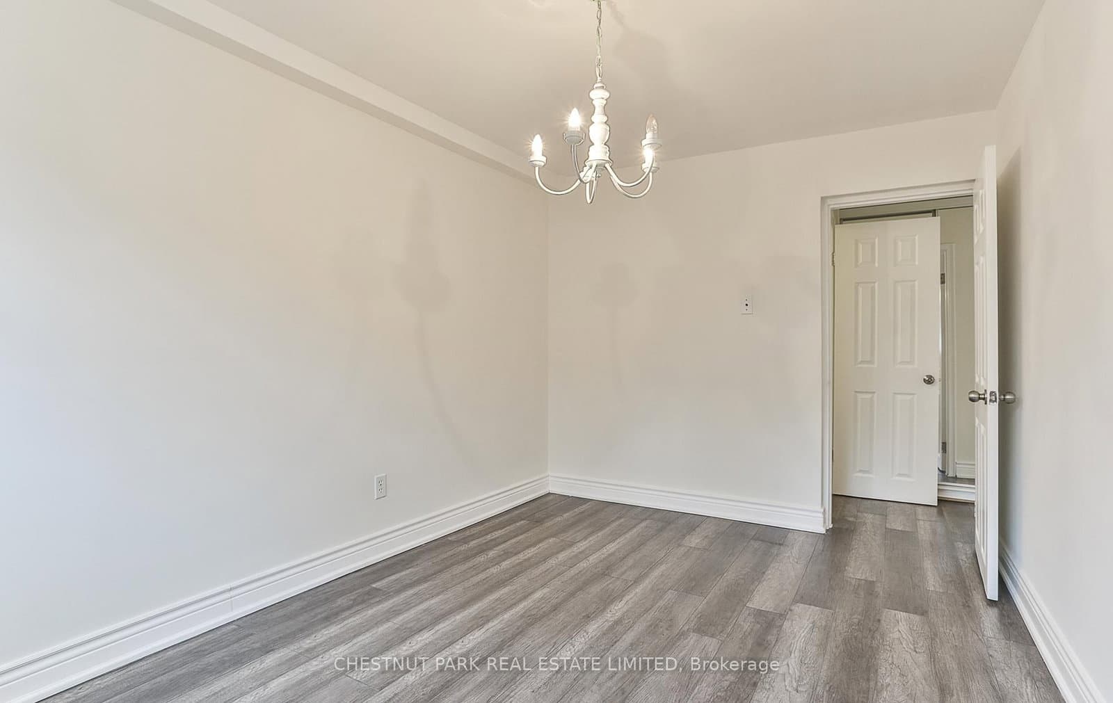 76 Walmsley Boulevard, Unit 1 thumbnail 24