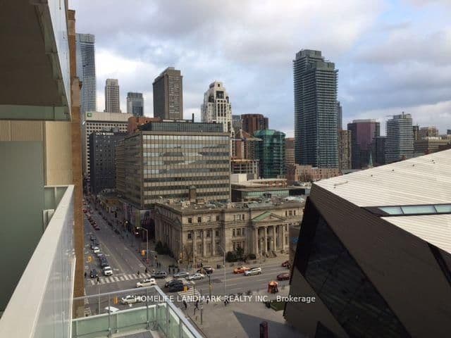 200 Bloor Street W, Unit 1004 thumbnail 2