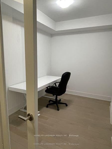 200 Bloor Street W, Unit 1004 thumbnail 7