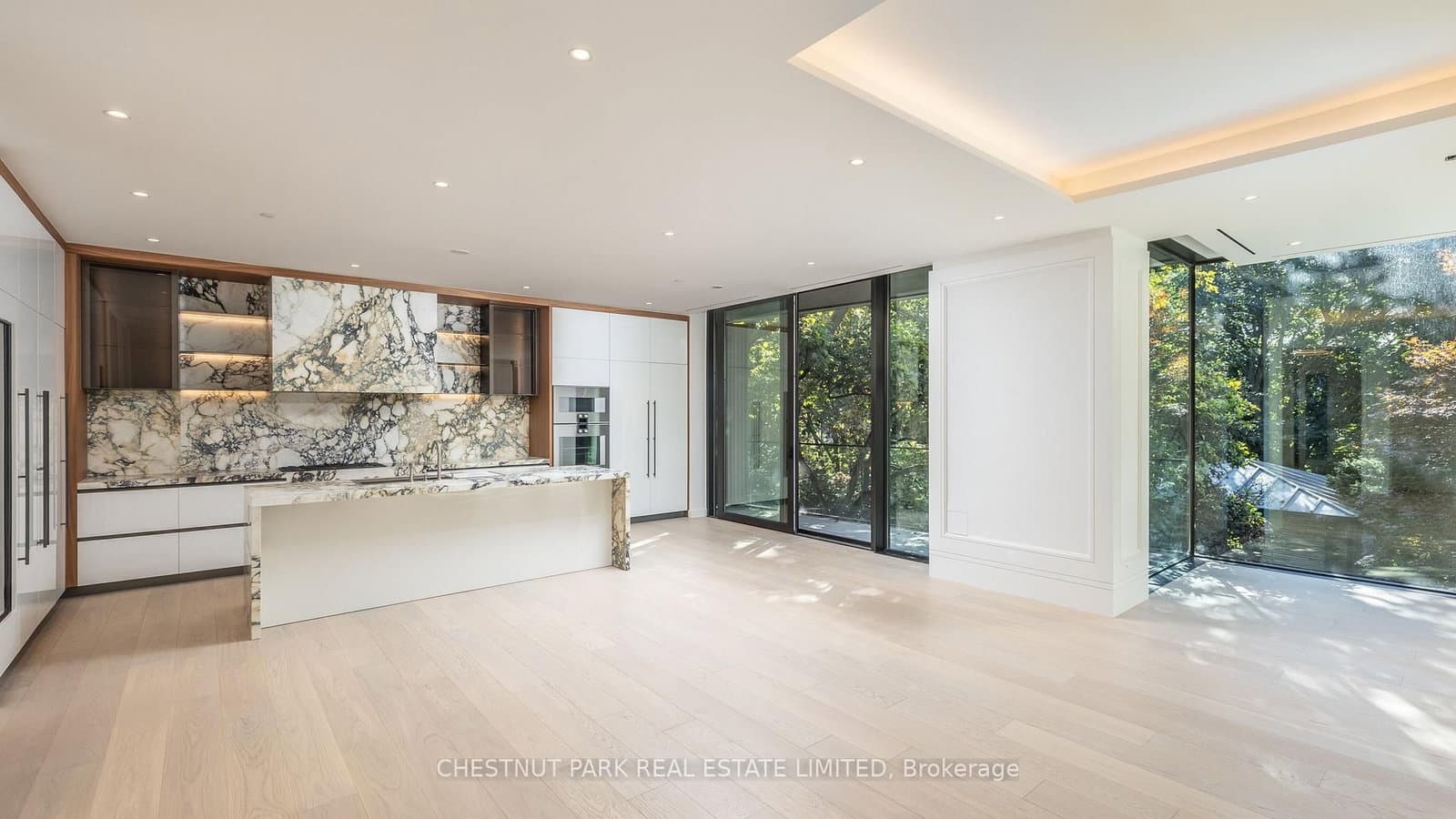 7 Dale Avenue, Unit 205 thumbnail 13