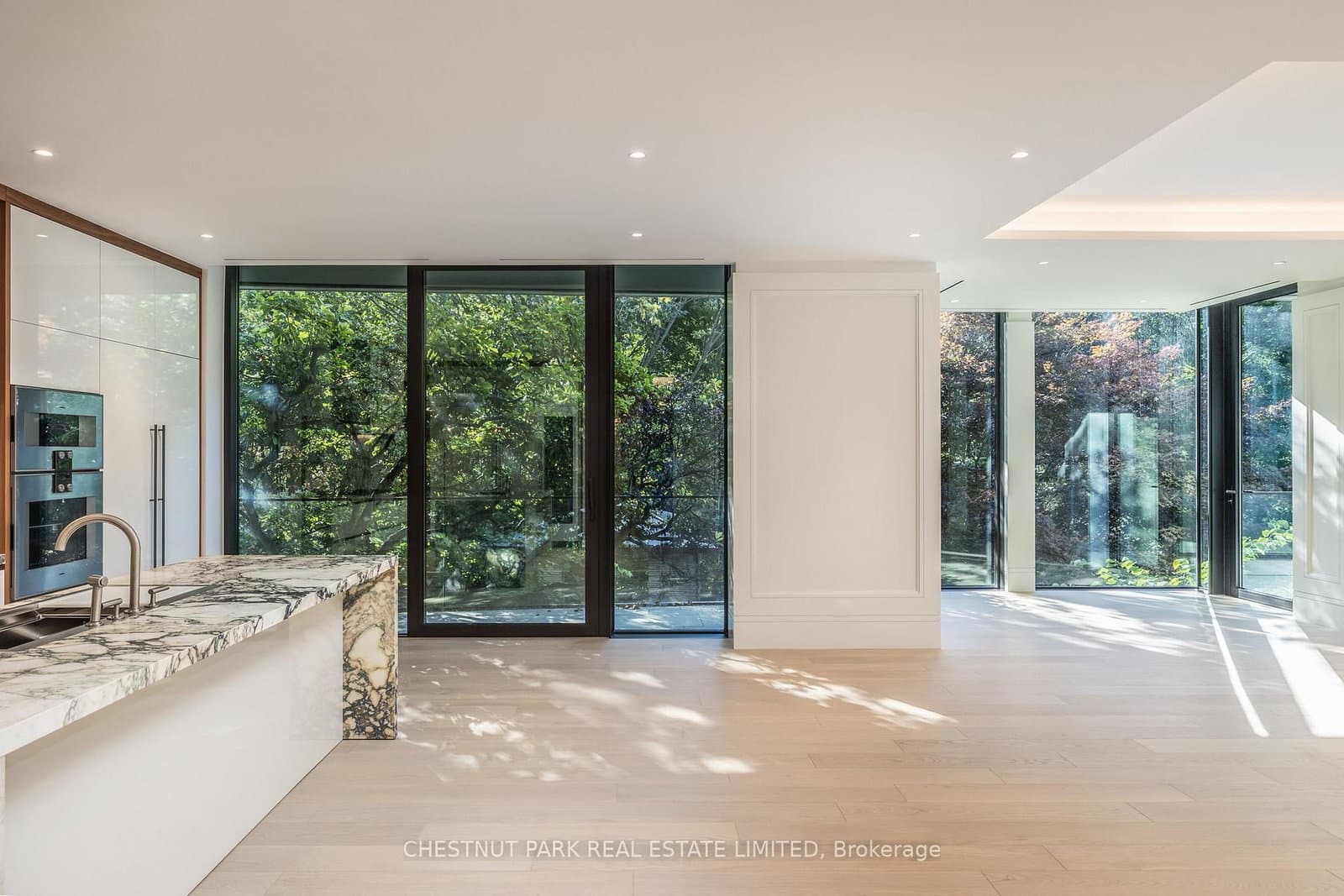 7 Dale Avenue, Unit 205 thumbnail 2