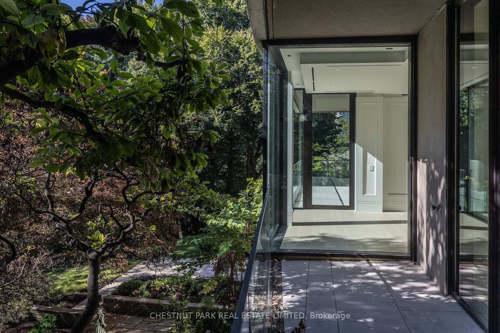 7 Dale Avenue, Unit 205 thumbnail 32