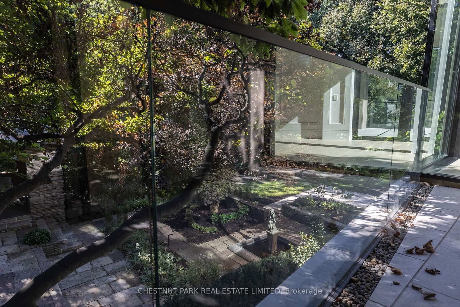 7 Dale Avenue, Unit 205 thumbnail 33