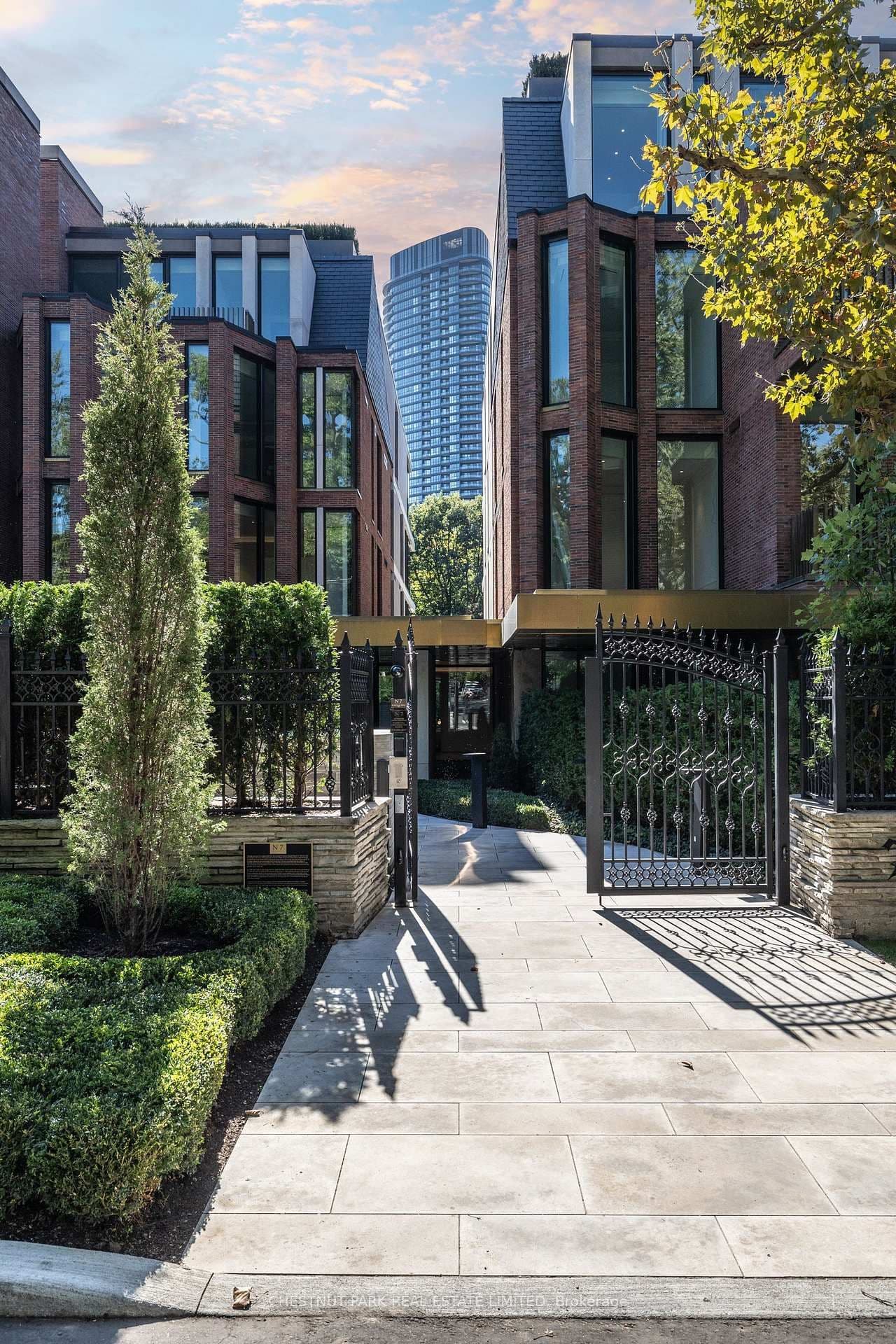 7 Dale Avenue, Unit 205 thumbnail 37