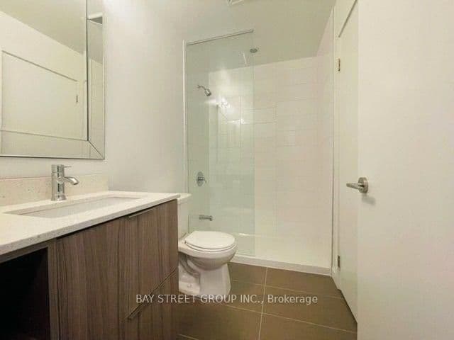 50 Forest Manor Road, Unit 704 thumbnail 10