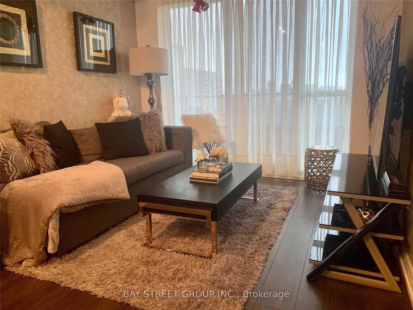 50 Forest Manor Road, Unit 704 thumbnail 4