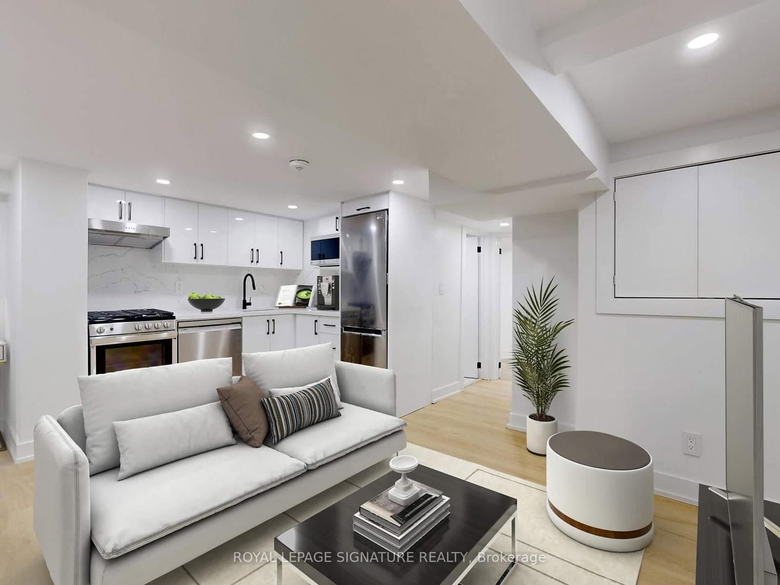 250 Major Street, Unit Lower F - Image 1