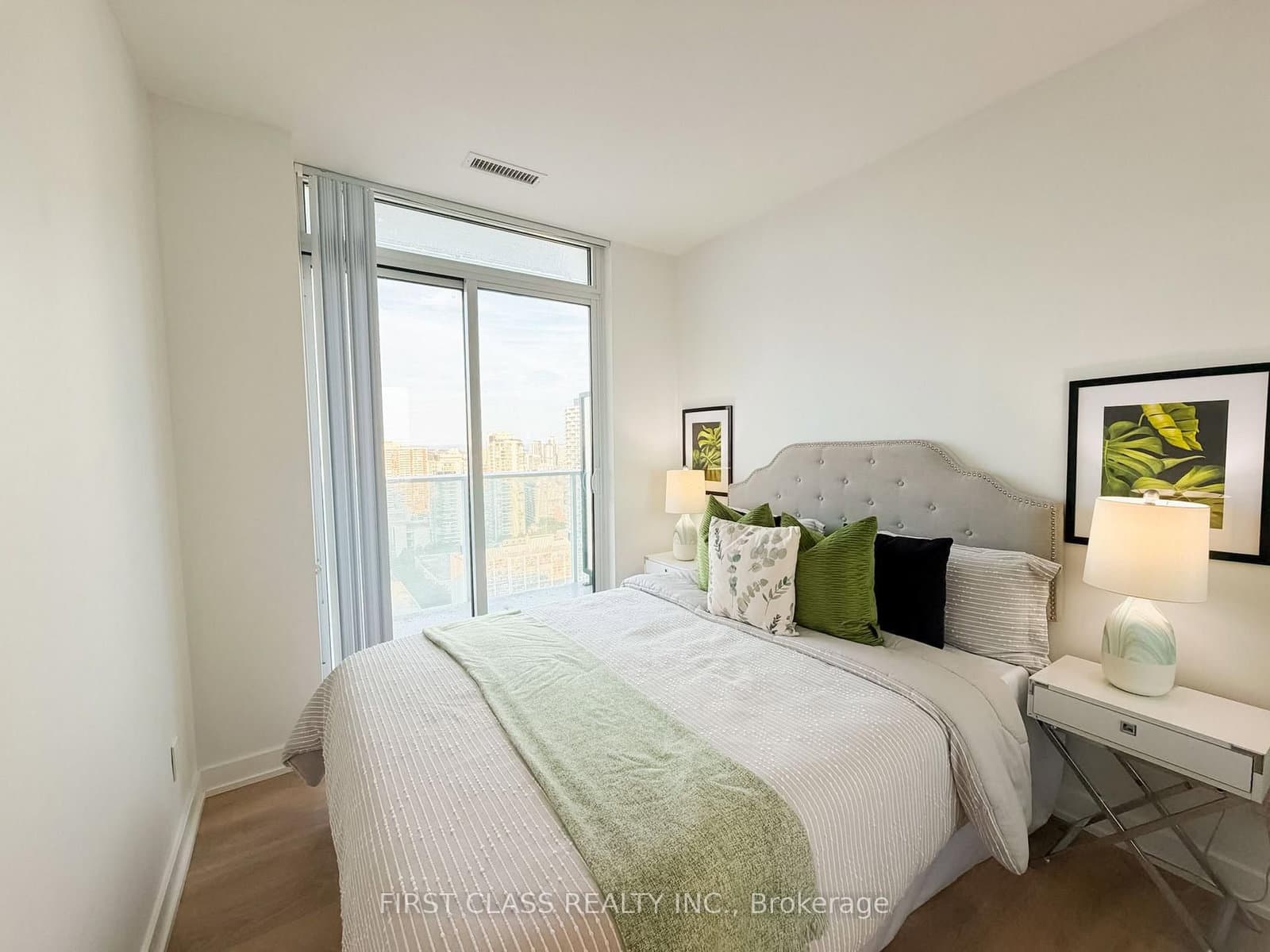 501 YONGE Street, Unit 2805 thumbnail 14