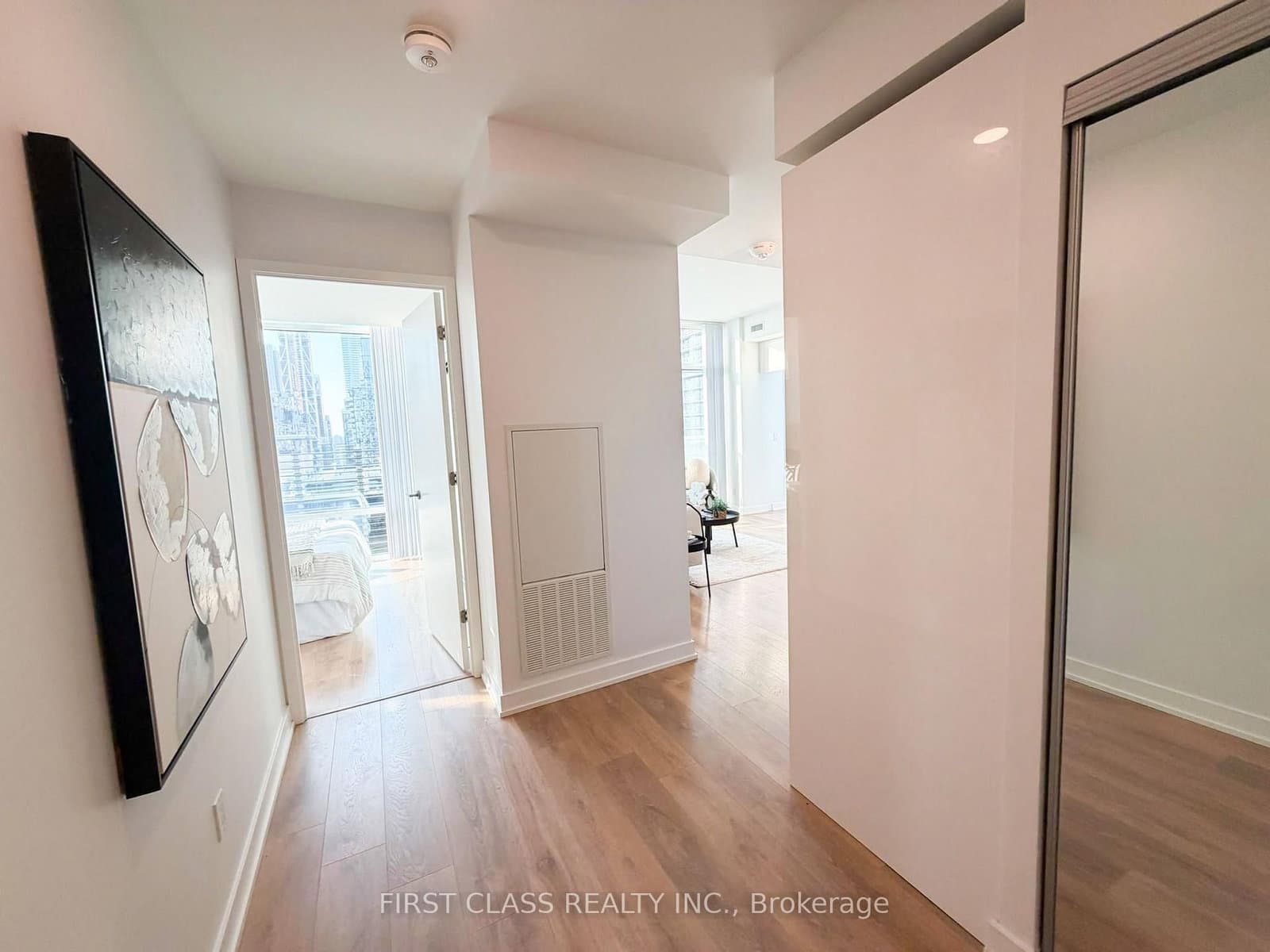 501 YONGE Street, Unit 2805 thumbnail 19