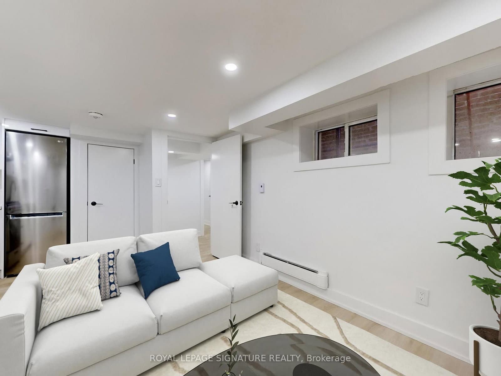 250 Major Street, Unit Lower B thumbnail 2