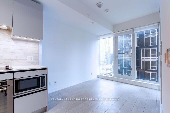 55 Mercer Street, Unit 2210 thumbnail 9