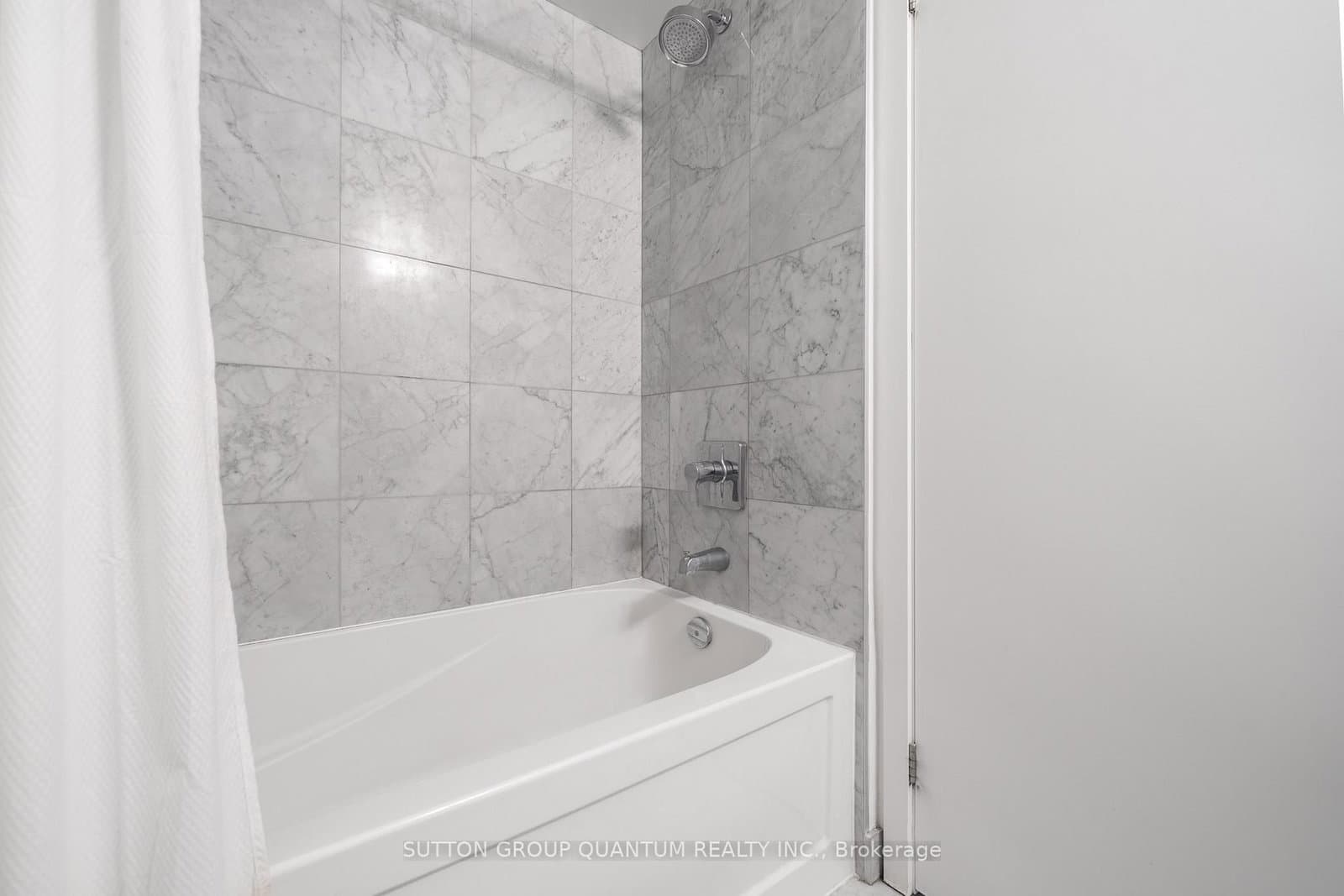 12 York Street, Unit 4901 thumbnail 12