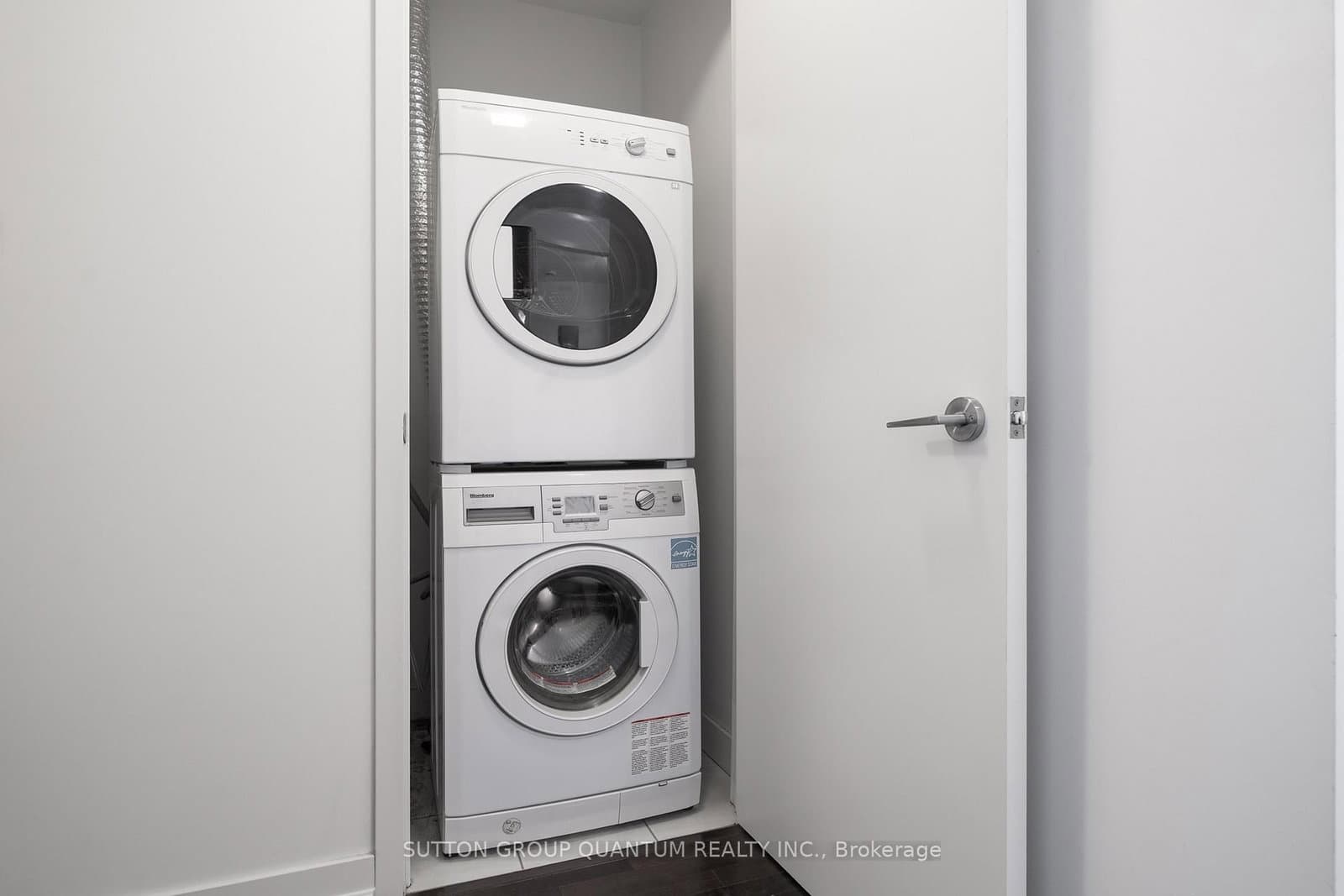 12 York Street, Unit 4901 thumbnail 14