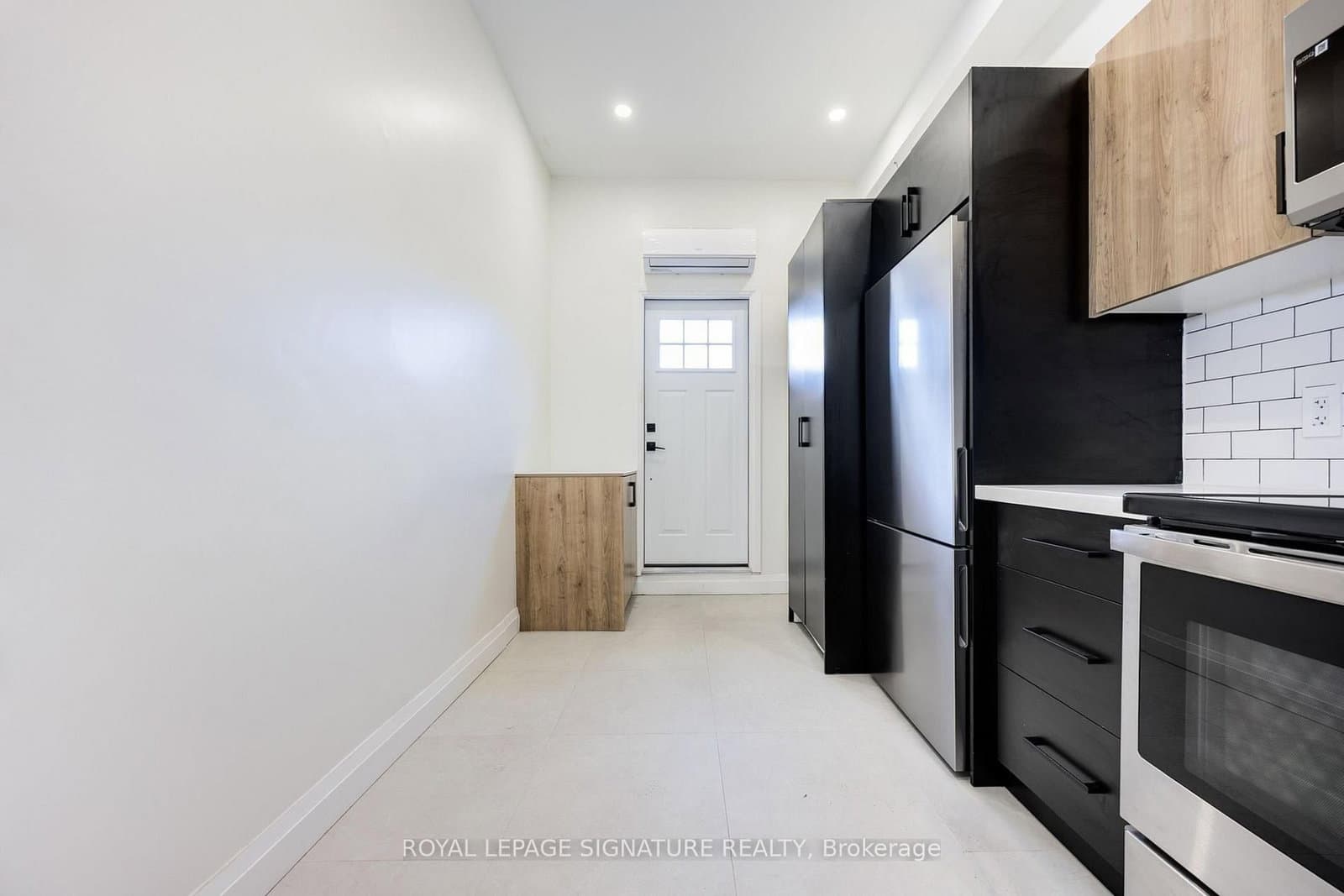 414 Spadina Avenue, Unit 2nd Floor thumbnail 11