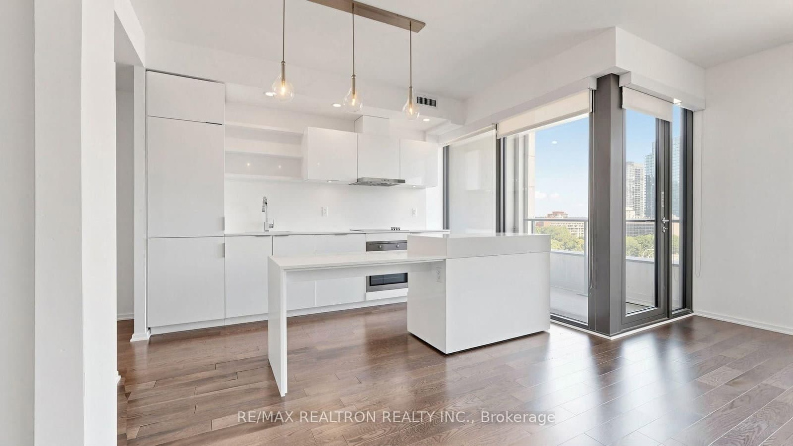 12 Bonnycastle Street, Unit 906 thumbnail 11