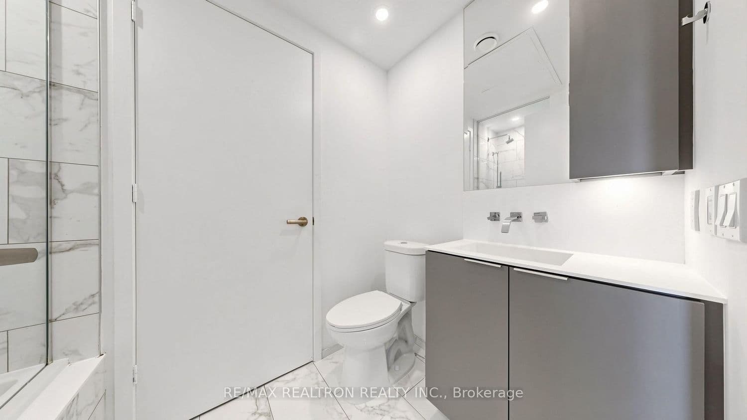 12 Bonnycastle Street, Unit 906 thumbnail 26