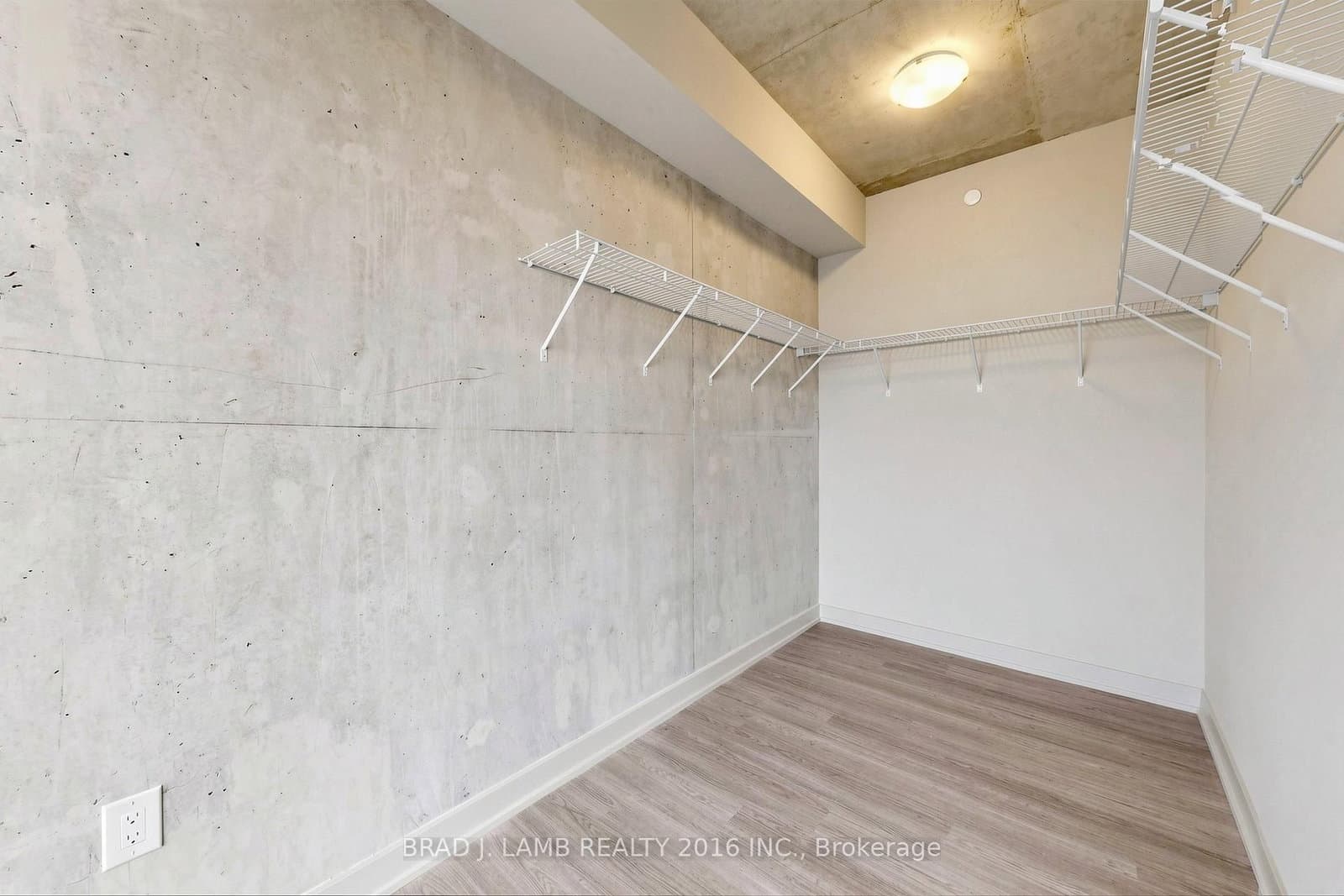 284 King Street E, Unit 2901 thumbnail 16