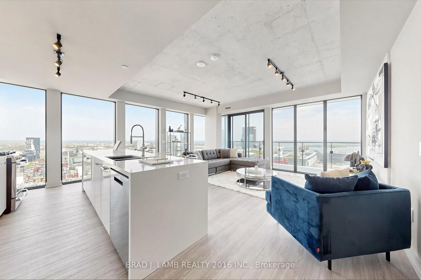 284 King Street E, Unit 2901 thumbnail 7