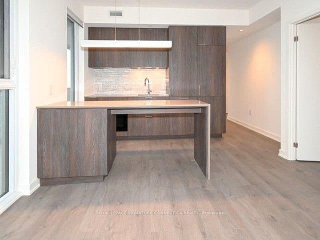 20 Richardson Street, Unit 3510 thumbnail 3