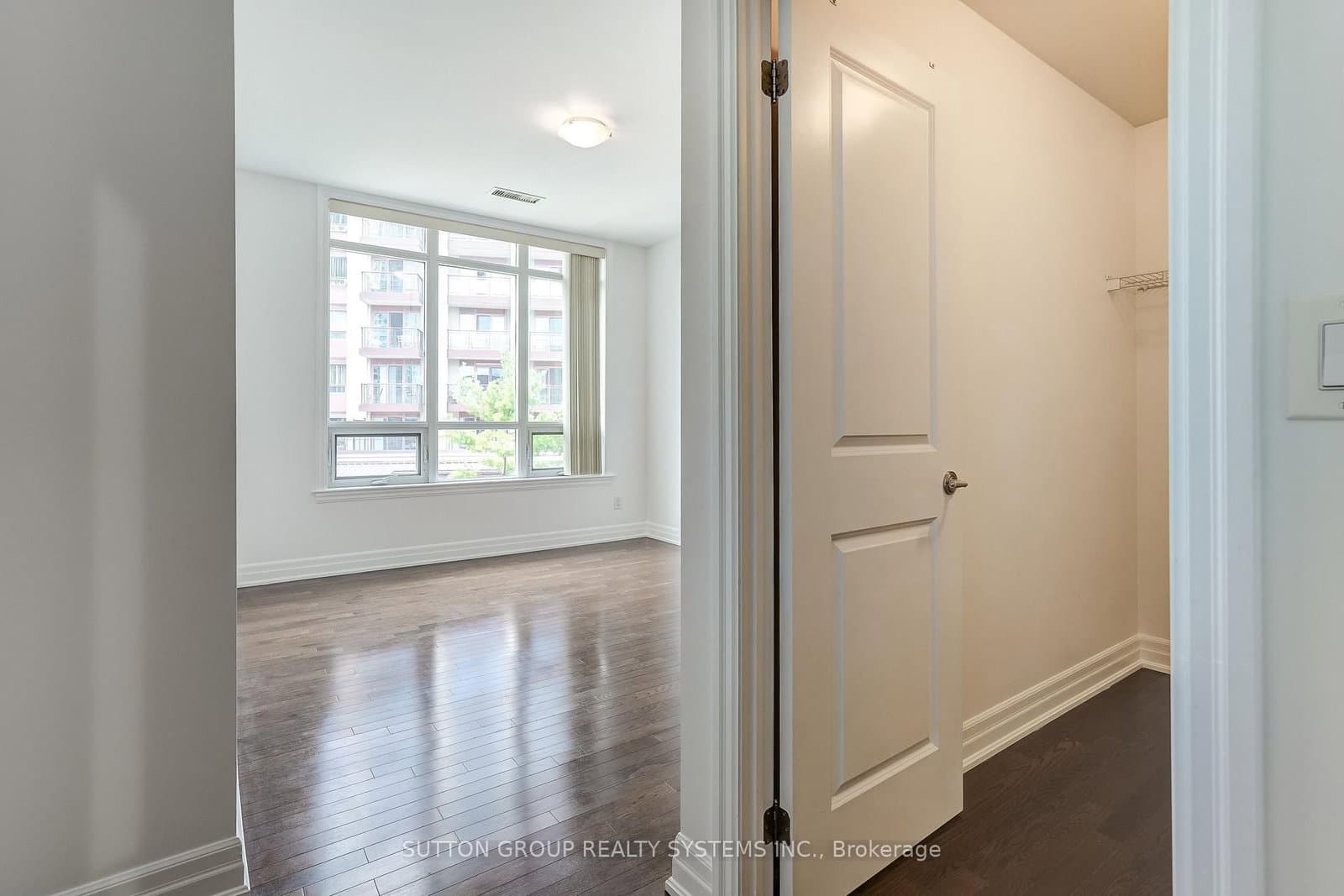 15 Rean Drive, Unit 408 thumbnail 18